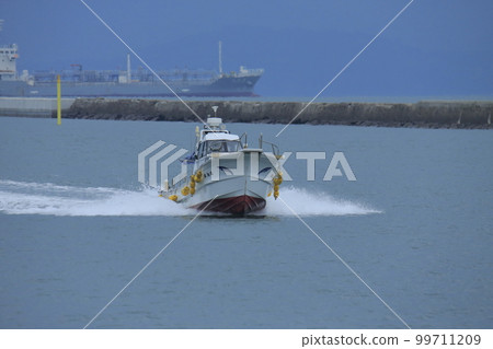 Miike Port, Omuta City, fishing boats returning to port, 99711209