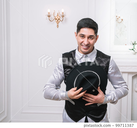 male actor takes off his hat greeting you male actor takes off his hat greeting you 99711387