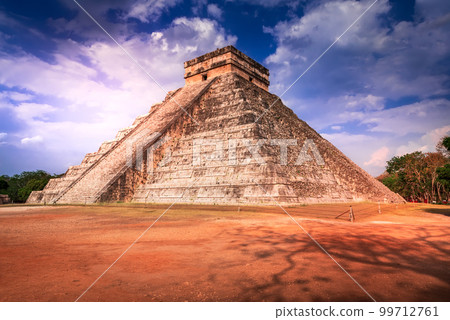 Chichen Itza, Mexico - Kukulcan, famous pyramid El Castillo. Maya civilization ruins. 99712761