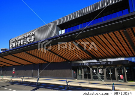[Kumamoto Prefecture] Renewed Kumamoto Airport 99713084