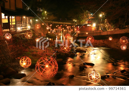 [Kumamoto Prefecture] Kurokawa Onsen's hot water lights in winter 99714361