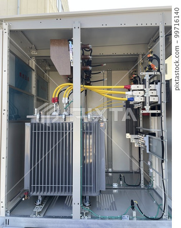 小隔間內部 99716140