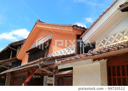 Traditional house with namako walls in Fukiya Furusato Village, Okayama Prefecture 99720512