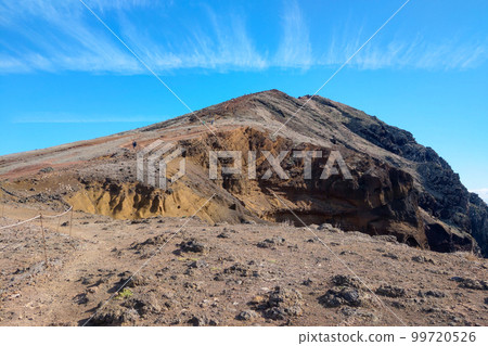 Hiking trails on the slopes of the island of Madeira in the Atlantic Ocean. 99720526