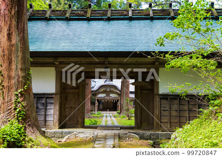 Early summer in Yamagata Tsuruoka Mt. Haguro in the fresh greenery Dewa Sanzan Shrine Saikan 99720847