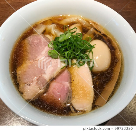 拉麵 99723380