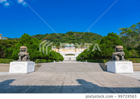 Taiwan Taipei City National Palace Museum 99729563