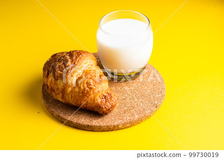 Wheat bread breakfast and milk in morning, croissant, plate Wheat bread breakfast and milk in morning, croissant, plate 99730019