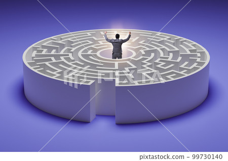 Businessman trying to find a way out of maze 99730140