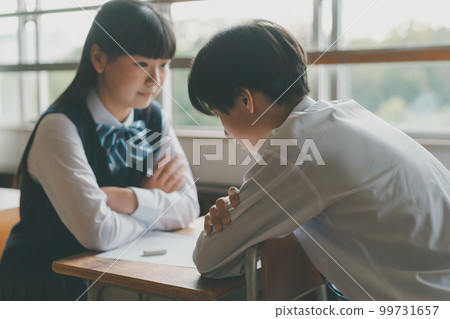 初中生 中學生 國中生 99731657