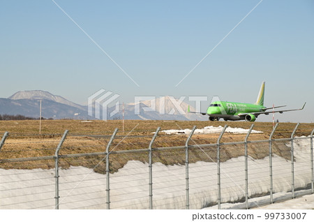Scenery seen from Iwate Hanamaki Airport Scenery seen from Iwate Hanamaki Airport 99733007