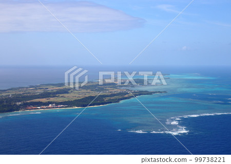 Aerial photo of Miyakojima Nishi-Hennazaki and Ikemajima Funakus Beach and Yaebise area 99738221