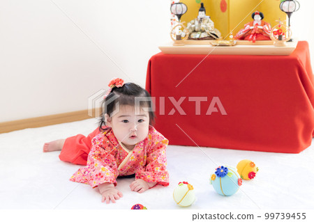 New Year's holiday baby in a kimono 99739455
