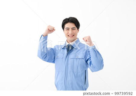 工作服的人，白色背景，膽量姿勢 99739592