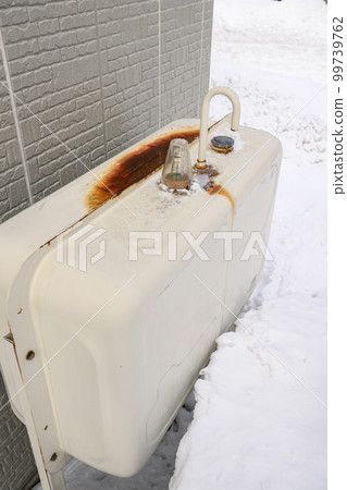 Home tank of rusted kerosene (before renovation) 99739762