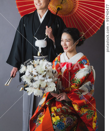 Bride and groom in color Bride and groom in color 99740477