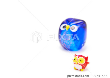 玻璃貓頭鷹雕像 玻璃貓頭鷹雕像 99741556