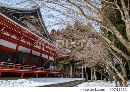 殘雪比叡山延歷寺東塔 殘雪比叡山延歷寺東塔 99741582