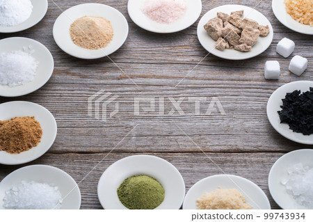 Sugar and salt, seasonings, set, sashisuseso Sugar and salt, seasonings, set, sashisuseso 99743934