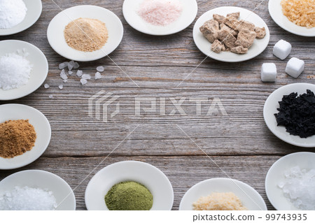 Sugar and salt, seasonings, set, sashisuseso Sugar and salt, seasonings, set, sashisuseso 99743935
