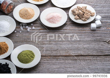 Sugar and salt, seasonings, set, sashisuseso Sugar and salt, seasonings, set, sashisuseso 99743936