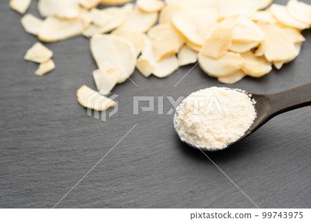 炒大蒜 炒大蒜 99743975