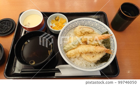 牛筋、紅味增湯、茶碗蒸 牛筋、紅味增湯、茶碗蒸 99746050