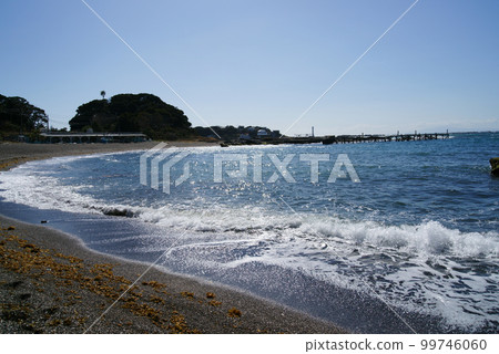 Miura City Araihama Kaigan Reef Road and Moroisozaki Lighthouse 99746060