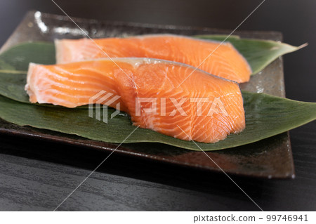Fillet of autumn salmon from Hokkaido Fillet of autumn salmon from Hokkaido 99746941