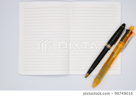 Writing utensils 99749016