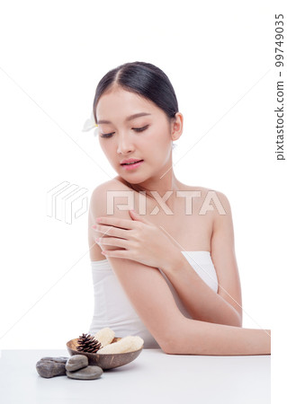 Beauty woman perfect face fresh clean skin portrait isolated on white. Beautiful asian girl with make up and beauty healthy skin color lips red and hair portrait. Spa and skin care concept. 99749035