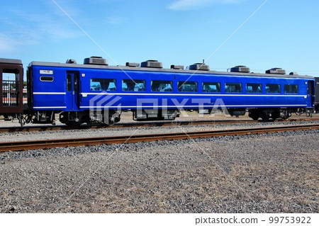 蒸汽機車列車的魅力加倍♪享受自 JNR 時代以來一直運行的火車窗口......14 系列客車 蒸汽機車列車的魅力加倍♪享受自 JNR 時代以來一直運行的火車窗口......14 系列客車 99753922