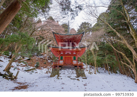 比叡山延歷寺橫河本本如法塔 比叡山延歷寺橫河本本如法塔 99753930