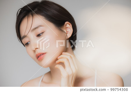 Beauty image 99754308