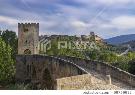 stone bridge over Ebro river in Frias, Burgos province, Castilla Leon, Spain 99759952