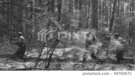 American Soldiers Of USA Infantry Of World War II Marching Runni 99760672