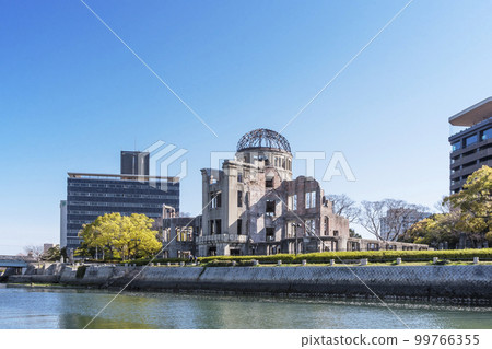 新綠與原爆圓頂、和平紀念公園、廣島觀光地、廣島G7首腦會議 99766355
