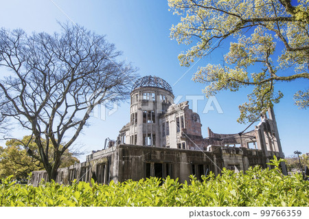新綠與原爆圓頂、和平紀念公園、廣島觀光地、廣島G7首腦會議 99766359