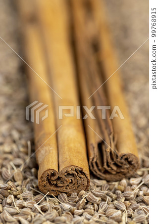 Ceylon real cinnamon with anise seeds 99768915