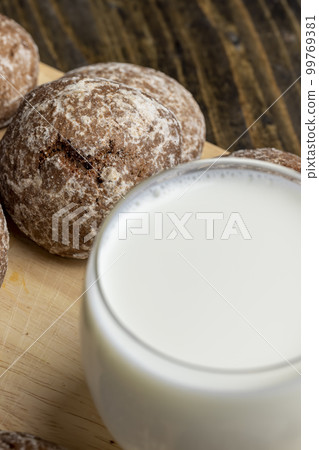 Fresh chocolate gingerbread and mill milk 99769381