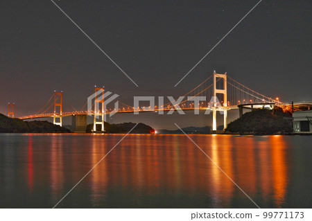 【來島海峽大橋(清晨)】愛媛縣今治市吉海町 【來島海峽大橋(清晨)】愛媛縣今治市吉海町 99771173
