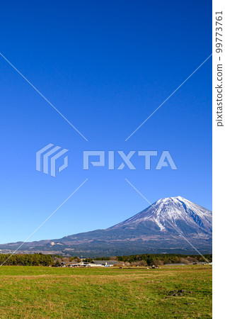 Mt.Fuji and clear sky seen from Asagiri Plateau Mt.Fuji and clear sky seen from Asagiri Plateau 99773761
