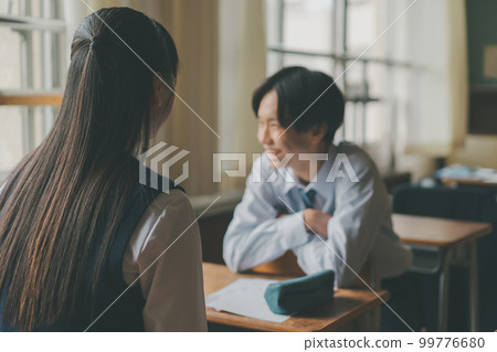 junior high school student, junior high student, middle school student 99776680