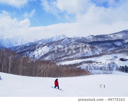 Tsugaike Kogen Ski Resort Tsuga no Mori Slope 99778163
