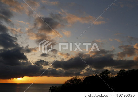 Sunset at Sehama Beach, Nishiizu Town 99780059