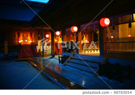 福岡縣福岡市箱崎神社的夏日祭典放生屋的燈籠_3 99783054
