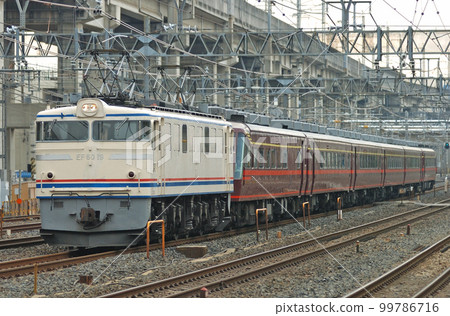 Tohoku Main Line Ogu-Akabane JR East EF60-19 (Takasaki) + Series 14 (Ogu) Yutori 99786716