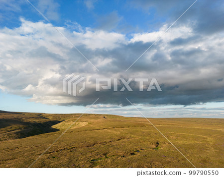 Peak District National Park at sunset 99790550