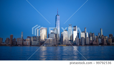 Evening view over the skyline of Manhattan - travel photography Evening view over the skyline of Manhattan - travel photography 99792536
