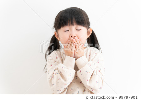 打哈欠的孩子 打哈欠的孩子 99797901